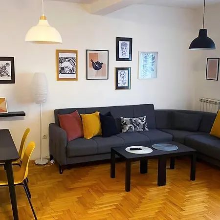 Big Luxury Near Center Апартаменты *